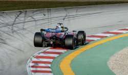 Hamilton rassuré par la fiabilité de la SF-26 après des essais hivernaux convaincants à Barcelone