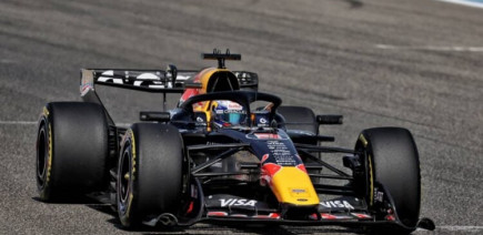 Max Verstappen balaye la question : Red Bull dans la hiérarchie ? "Je ne m’en inquiète pas"