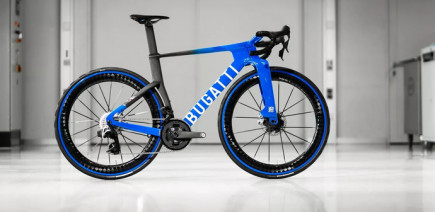 Un vélo Bugatti facturé le prix d’une voiture, est-ce bien raisonnable ?