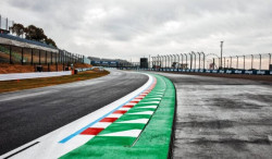 A quelle heure se déroulent les Essais Libres 1 et 2 ce vendredi?