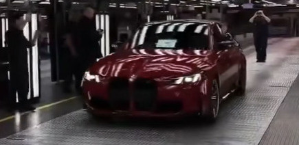 BMW lui offre une M3 pour sa retraite après 45 ans de carrière