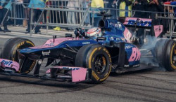 En démonstration à Buenos Aires, Colapinto rêve d'un GP d'Argentine