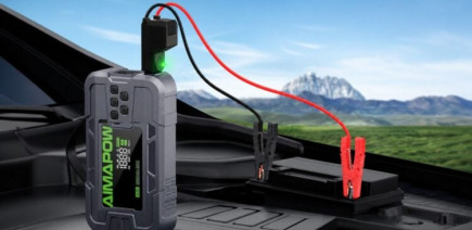 "L'outil 3-en-1 indispensable pour la voiture !" : ce booster à moins de 50€ peut démarrer votre voiture en 5 secondes !