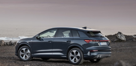 Audi Q4 e-tron restylé (2026) : voici la gamme et les prix, avec de bonnes nouvelles