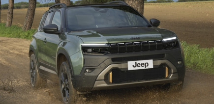 Le nouveau Jeep Avenger restylé n’améliore quasiment rien et on connaît son prix