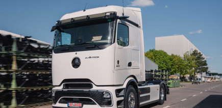Mercedes prépare une expédition XXL en camion électrique pour prouver que le diesel appartient au passé