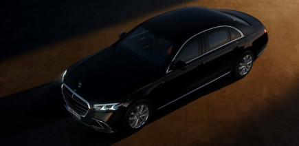 Voici pourquoi il faut être riche et menacé pour avoir un V12 en Mercedes Classe S