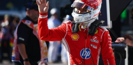 Charles Leclerc inquiet d’un problème persistant chez Ferrari : "J’espère juste ne pas finir tout droit"
