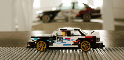 Voici sans doute la base parfaite pour faire une voiture en Lego