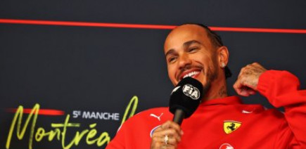 Hamilton tacle Jacques Villeneuve en plein hommage à Gilles