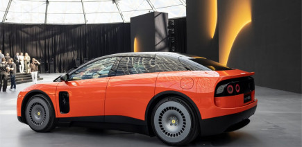 Super Apple Car mais mauvaise Ferrari ? Voilà ce que les puristes pensent de la Luce