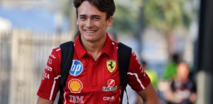 Ferrari fait aussi rouler un troisième pilote ce week-end à Barcelone