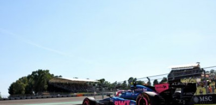A quelle heure sera donné le départ de la course ce dimanche?