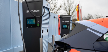 Recharge des voitures électriques : la jungle des prix à nouveau pointée du doigt dans cette étude