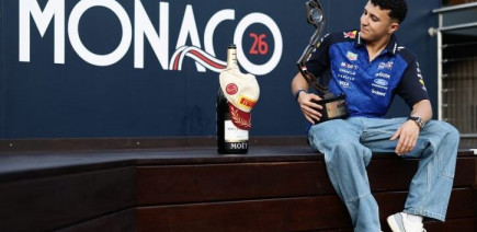 Pourquoi Red Bull retient le trophée de Gasly et s'allie à Mercedes pour le principe après Monaco