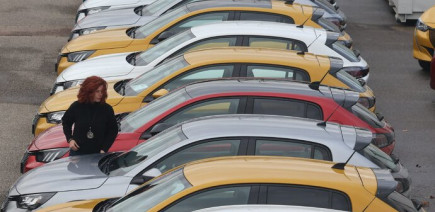 Les Français ont de moins en moins d'argent pour leur voiture devenue un luxe contraint 