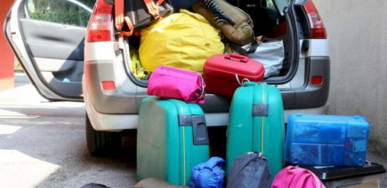 Partir en vacances en voiture n'a jamais coûté aussi cher … mais pourquoi ?