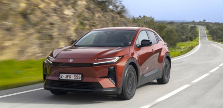 Toyota cartonne en hybride, on le savait, mais aussi en électrique et on le découvre