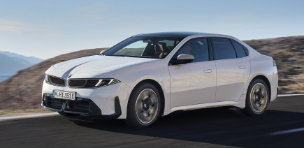 Mauvaise nouvelle : nous ne verrons pas la nouvelle BMW i3 au Mondial de l’Auto 2026