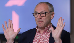 Domenicali répond aux critiques sur les règles 2026 : "Nous n'allons bâillonner personne"