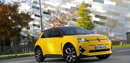 Renault 5 électrique : bonne surprise, son autonomie augmente