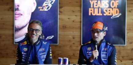 Verstappen se confie : 'j'étais plus proche de prendre ma retraite de la F1 que de changer d'équipe'