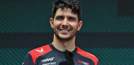 Esteban Ocon menacé chez Haas : son salaire pourrait lui coûter son baquet