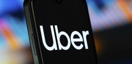 Uber supprime 10 % de ses effectifs et compte se réorganiser