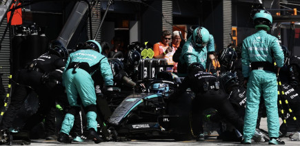 Mercedes larguée dans la course aux évolutions
