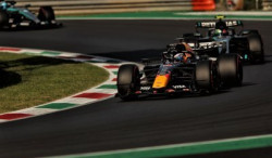 'Une F1 faite en papier' : Verstappen révèle qu'il lève parfois le pied dans sa Red Bull