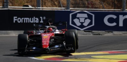 A 2 dixièmes de la pole, Leclerc se sent pénalisé par l'ancien moteur Ferrari