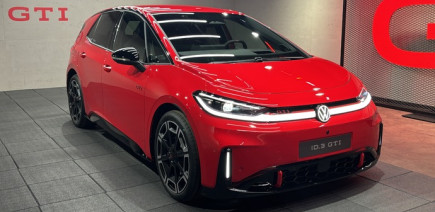 100% électrique et forte de 326 ch, la Volkswagen ID.3 Neo GTI est-elle digne de son logo ? 
