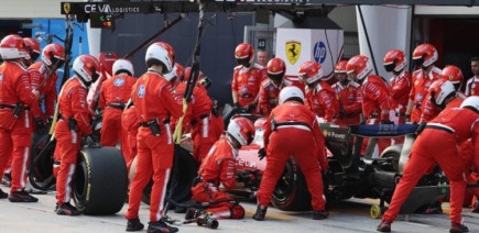 Charles Leclerc demande à Ferrari d’étudier la tactique de Red Bull après l’erreur de Sepang