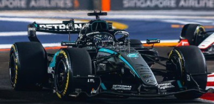 Russell deuxième, Antonelli 7e et en difficulté avec les évolutions de Mercedes F1 !