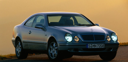 C’est fou qu’on ait oublié ce performant coupé Mercedes à moteur V8…